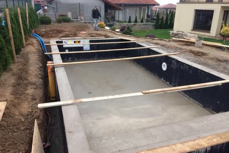 Bazén pri novostavbe s technológiou v dome — realizácia bazéna Magiline (2)