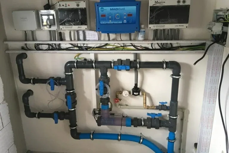 Bazén pri novostavbe s technológiou v dome — realizácia bazéna Magiline (5)